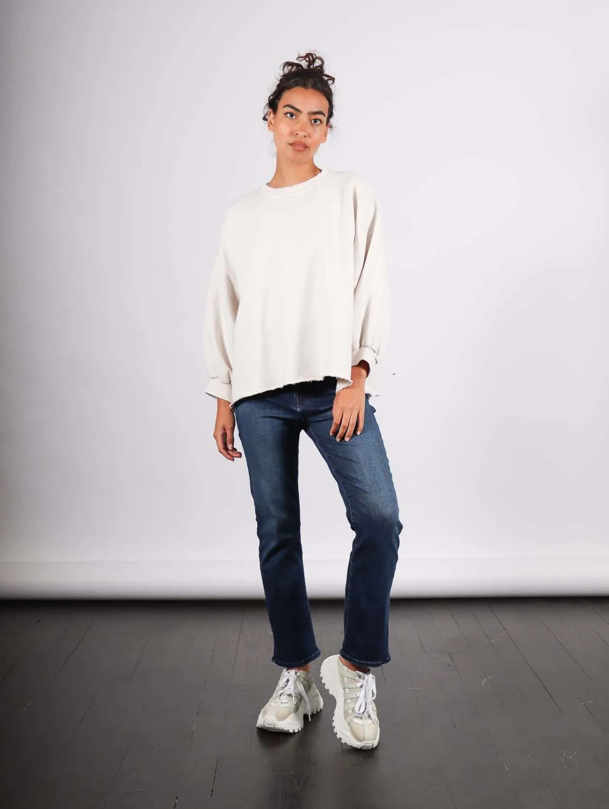 Fond Sweatshirt - Dirty White