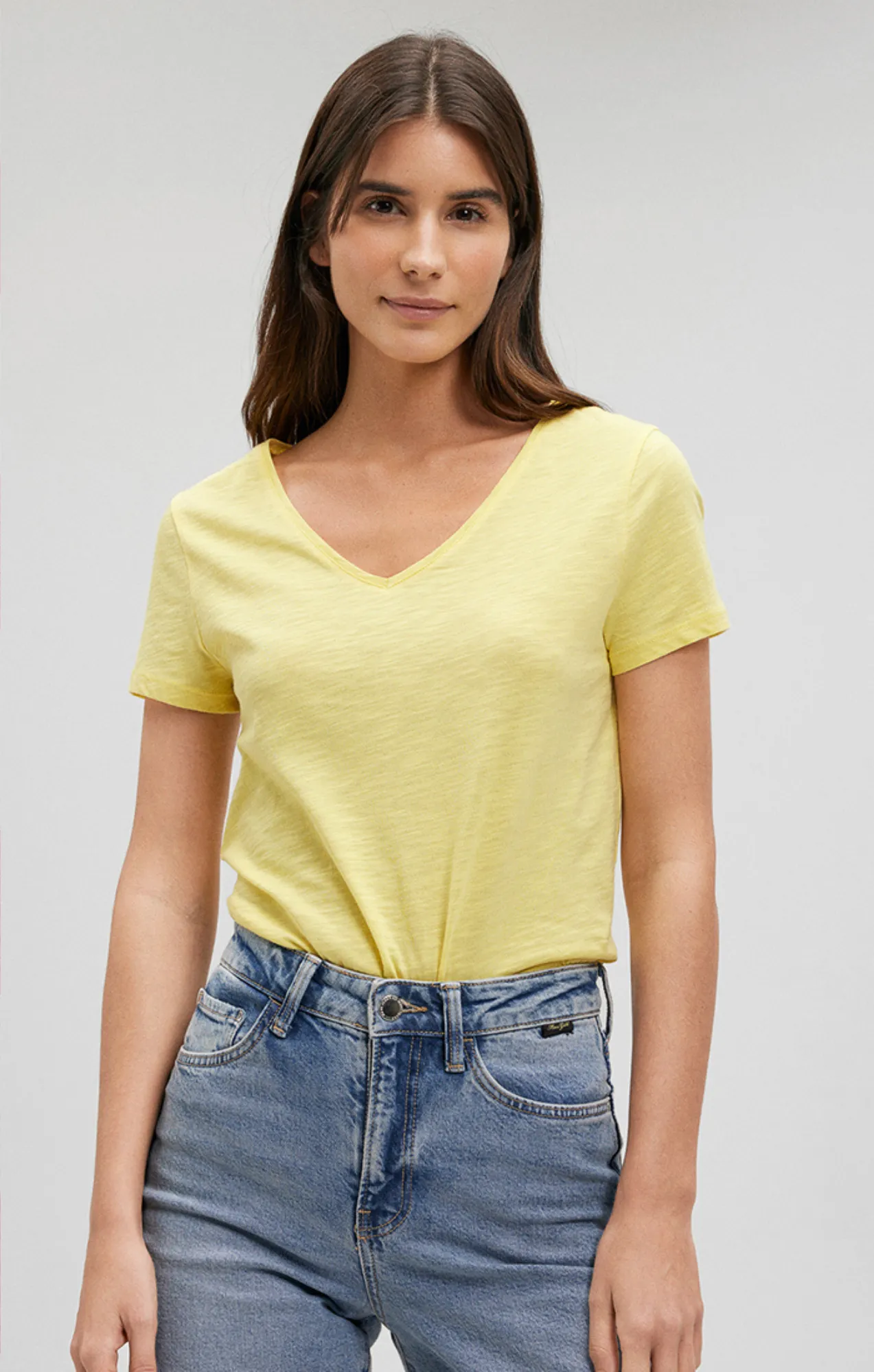 Mavi Women's V-Neck T-Shirt In Lemon Drop